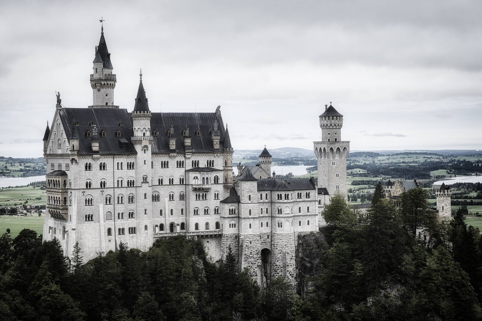 Schloss Neuschwanstein in the Morning Mist